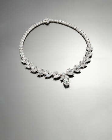 GARRARD DIAMOND NECKLACE - photo 2