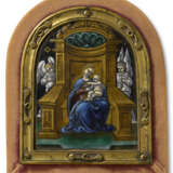 A LIMOGES PLAQUE OF THE MADONNA AND CHILD - photo 2