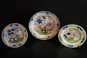 Plates, Set of 3 pcs., Porcelain, Hand painted, China, 17 век