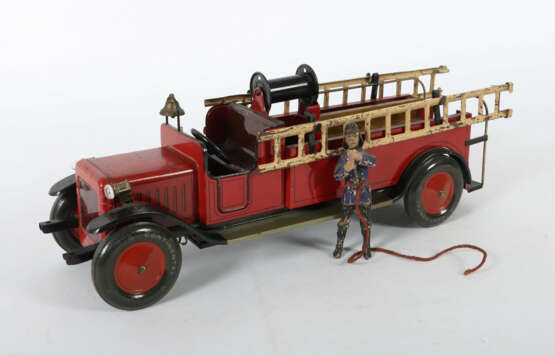 Großer Feuerwehrwagen Bing, Art. Nr. 11/950, ca. 1926,… - фото 2