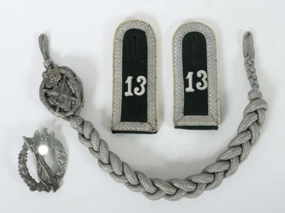 Schulterklappen-Paar, Schützenschnur, 1 Orden 3. Reich,… - photo 1