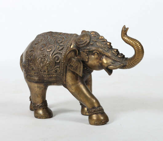 Indischer Elefant Nztl., Metallguss/goldfarbene Patina,… - photo 2