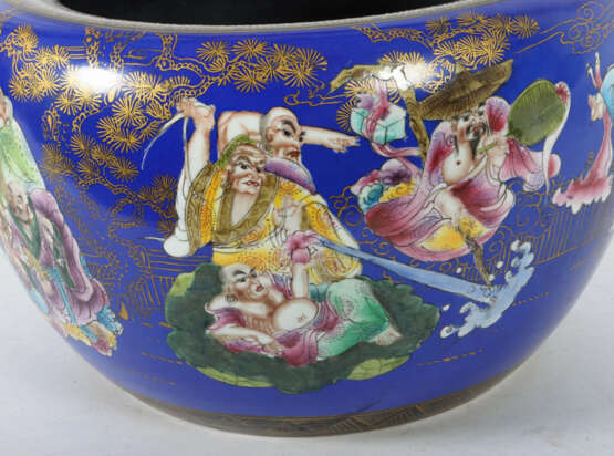 Großer Keramiktopf China, Mitte/Ende 20. Jh., blaue Gla… - фото 3