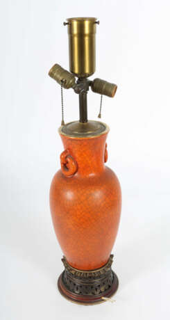 Lampe China, 1930er Jahre, Vase mit zwei angedeuteten R… - photo 2