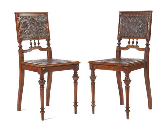 Paar Historismus-Stühle um 1870, Eiche, gedrechselte Vo… - Foto 1