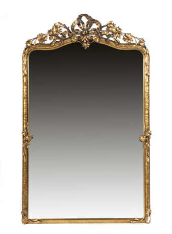 Großer Spiegel mit Zierschleife 19. Jh., goldfarbener W… - photo 1