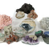 Mineraliensammlung 22-tlg. u.a. Afghanistan/Alpen/Boivi… - photo 1