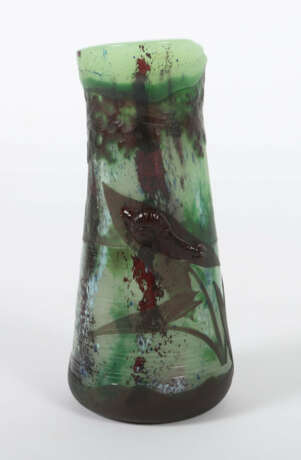 Vase mit Teichlandschaft Frankreich, um 1900, signiert… - photo 3