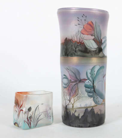 2 Vasen mit floralem Dekor Glashütte Erwin Eisch, Fraue… - photo 2