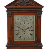 Bracket Clock mit Westminsterschlag England, 19. Jh., Z… - photo 1