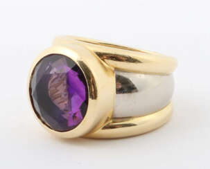 Eindrucksvoller Amethystring Gelbgold/Weißgold 750, bre…