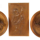 Bildschnitzer des 20. Jh. 3 Reliefplatten mit Engeln un… - photo 1