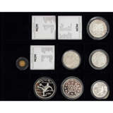 Kleiner Münzturm mit gekapselten Münzen, vorwiegend - Foto 4