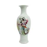 Vase aus Porzellan. CHINA, - Foto 1
