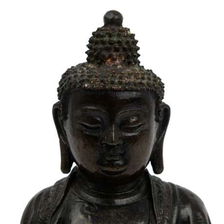 Buddha Shakyamuni. Bronze. CHINA, Qing-Dynastie (1644-1912). - photo 5