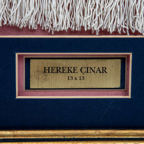 Orientteppich aus Seide. HEREKE CINAR/TÜRKEI, 2000er Jahre, 46x32 cm. - фото 4