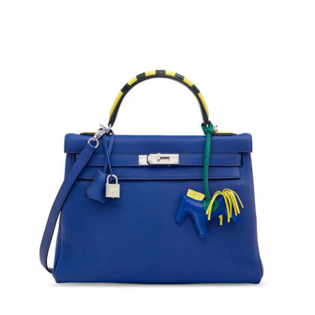 A LIMITED EDITION BLEU ÉLECTRIQUE TOGO LEATHER RETOURNÉ AU GALOP KELLY 32 WITH PALLADIUM HARDWARE - photo 5