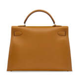 A LIMITED EDITION NATUREL SABLE BUTLER LEATHER SELLIER KELLY 40 WITH LEATHER HARDWARE - фото 3