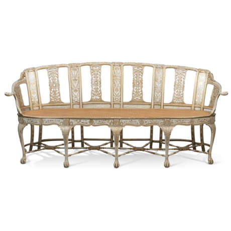 A SUITE OF INDIAN SOLID IVORY AND PARCEL-GILT SEAT FURNITURE - photo 8
