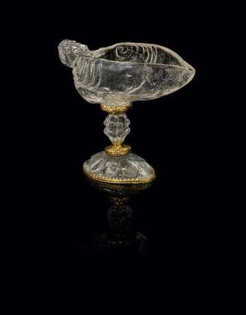 A GILT-COPPER-MOUNTED ROCK CRYSTAL CUP - Foto 2