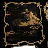 A LOUIS XV ORMOLU-MOUNTED CHINESE LACQUER AND JAPANNED COMMODE - Foto 4