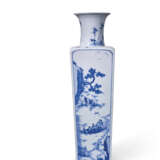 GRAND VASE EN PORCELAINE BLEU BLANC - photo 4