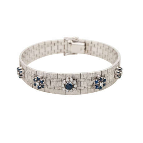 Armband mit 29 Brillanten, zusammen ca. 1,5 ct, - фото 1