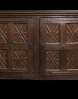 Walnut, 15 век Walnut, 15 век