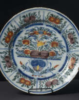 Porcelaine, Peinte à la main, Делфт, 18 век Porcelaine, Peinte à la main, Делфт, 18 век