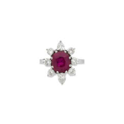 BAGUE RUBIS DE 3.039 CARATS ET DIAMANTS