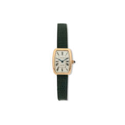 CARTIER MONTRE DE DAME 'SQUARE INCURVÉE'