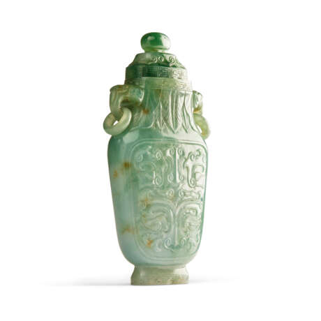 A JADEITE ARCHAISTIC BALUSTER VASE AND COVER - photo 8