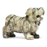 A MOTTLED WHITE AND GREY JADE MYTHICAL BEAST - фото 1