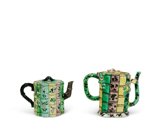 TWO FAMILLE VERTE ‘BAMBOO FORM’ TEAPOTS - Foto 1