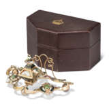 A GOLD-MOUNTED HARDSTONE INKSTAND - Foto 1