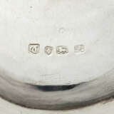 A PAIR OF GEORGE III SILVER SAUCE TUREENS AND COVERS - photo 6