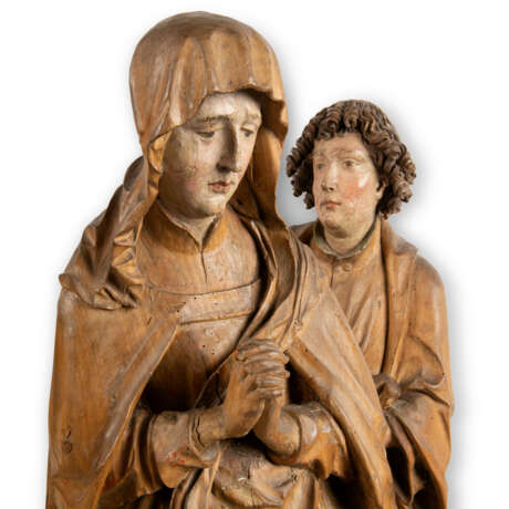 A PAIR OF LIMEWOOD FIGURES OF THE VIRGIN AND SAINT JOHN THE EVANGELIST - фото 3