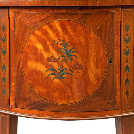 A LATE GEORGE III POLYCHROME-PAINTED, SATINWOOD AND MAHOGANY DEMI-LUNE COMMODE - фото 10