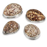 FOUR GEORGIAN SILVER AND SILVER-PLATED MOUNTED COWRIE SHELL SNUFF-BOXES - фото 1
