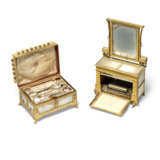 TWO RESTAURATION PALAIS ROYAL ORMOLU AND MOTHER-OF PEARL MUSICAL SEWING BOXES - photo 4