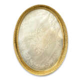 A COLLECTION OF FOUR PALAIS ROYAL ORMOLU AND MOTHER-OF PEARL OBJECTS - photo 6