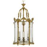 A LACQUERED BRASS HALL LANTERN - photo 1