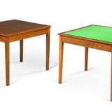 A NEAR PAIR OF FOLD OVER TABLES - Foto 2