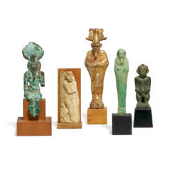 A GROUP OF FIVE EGYPTIAN ANTIQUITIES