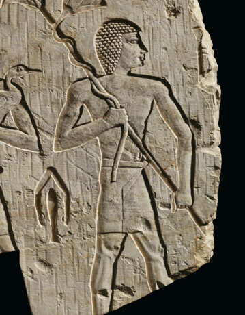 AN EGYPTIAN LIMESTONE RELIEF - photo 7