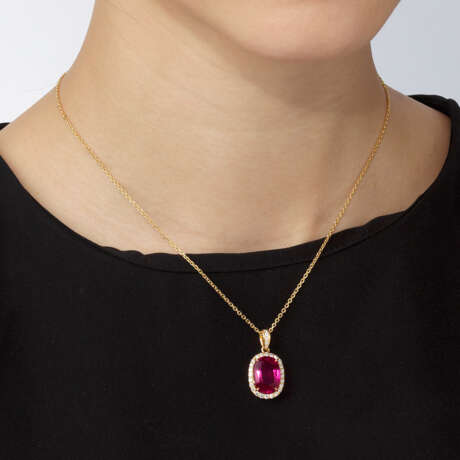 TOURMALINE AND DIAMOND PENDENT NECKLACE - фото 4