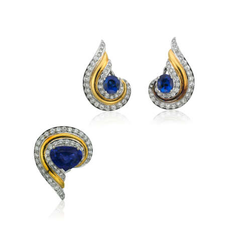 SET OF SAPPHIRE AND DIAMOND JEWELLERY - photo 1