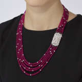 TWO RUBY AND DIAMOND NECKLACES - Foto 4