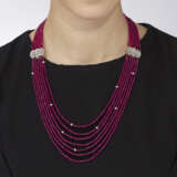 TWO RUBY AND DIAMOND NECKLACES - Foto 5