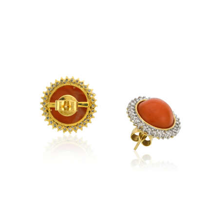 SET OF CORAL AND DIAMOND JEWELLERY - Foto 4